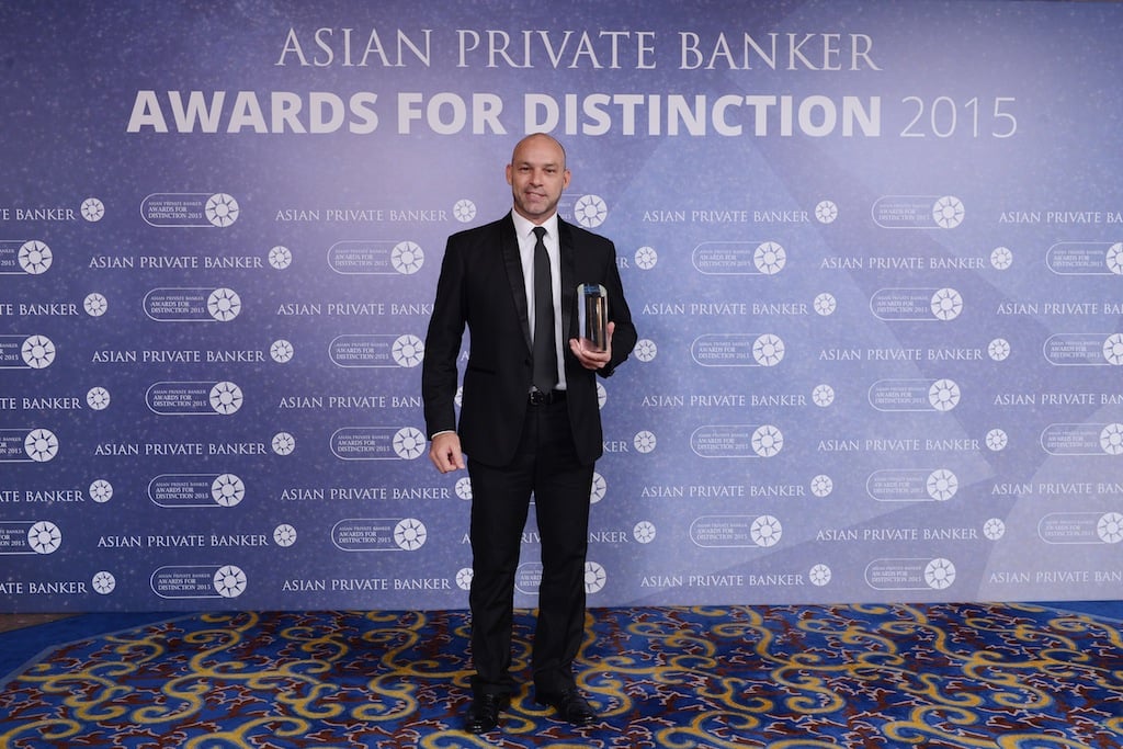 John Cappetta from Bank Julius Baer receives the award for Best Private Bank - Fund Advisory Services