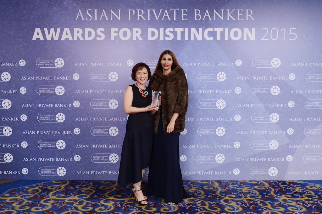 Laura Huang from UBS Wealth Management receives Best Private Bank - Taiwan Domestic