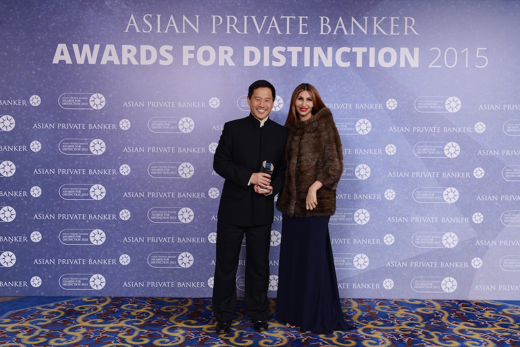 Ronald Lee from Goldman Sachs receives the award for Best Private Bank - UHNW Services