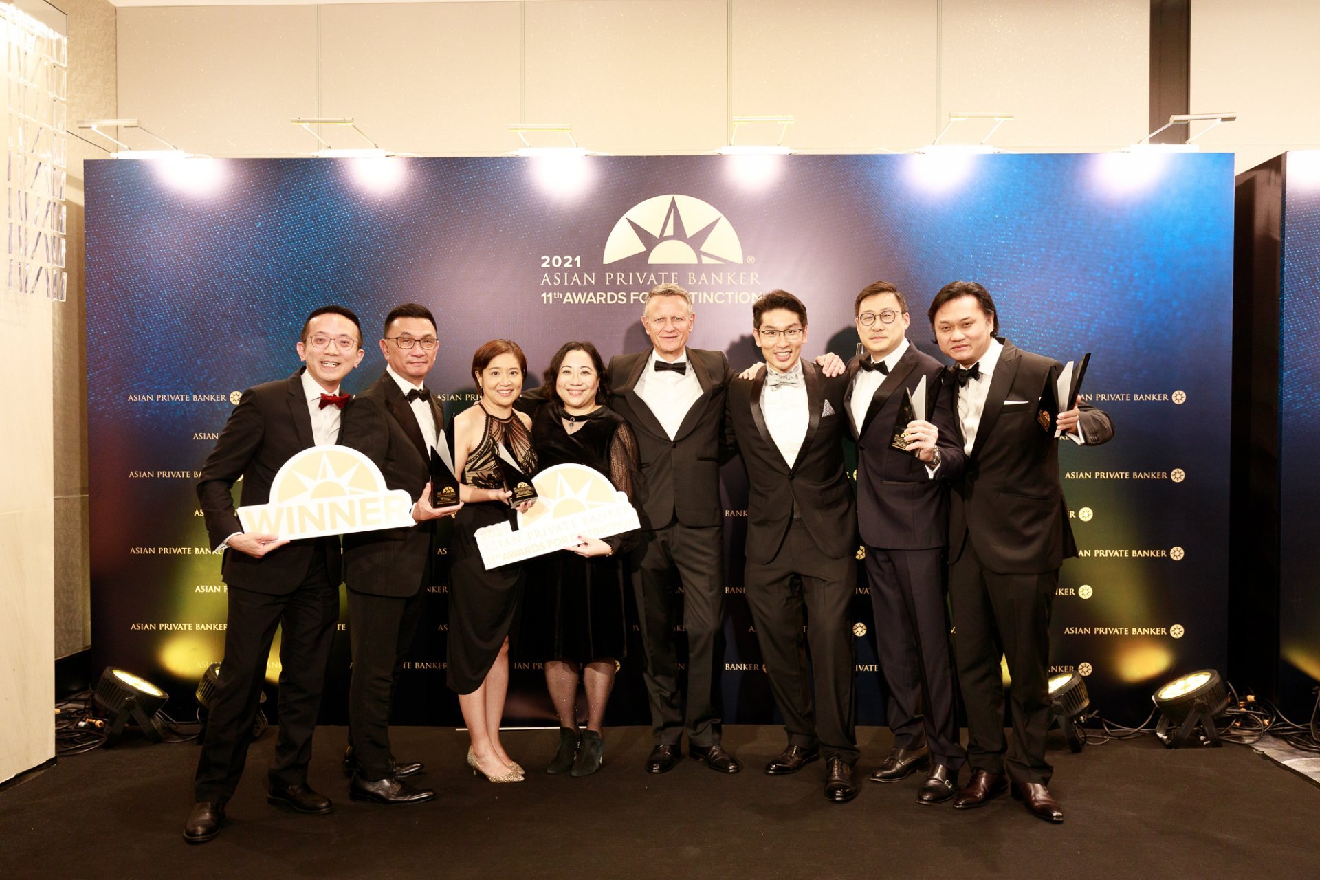 CEO of Asia-Pacific, Arnaud Tellier and colleagues from BNP Paribas Wealth Management celebrating their success