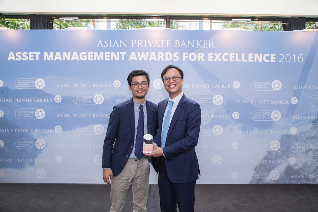 Lawrence Tse from Pictet Asset Management receives the award for Best Fund Provider - Sector Equity